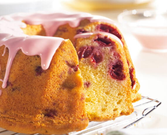 Eierlikörkuchen mit Kirschen - Monsieur Cuisine Rezept