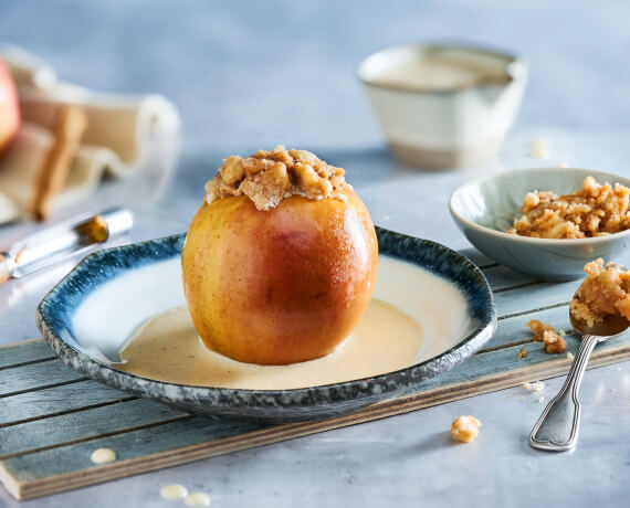 Bratapfel mit Mandel-Marzipan-Füllung