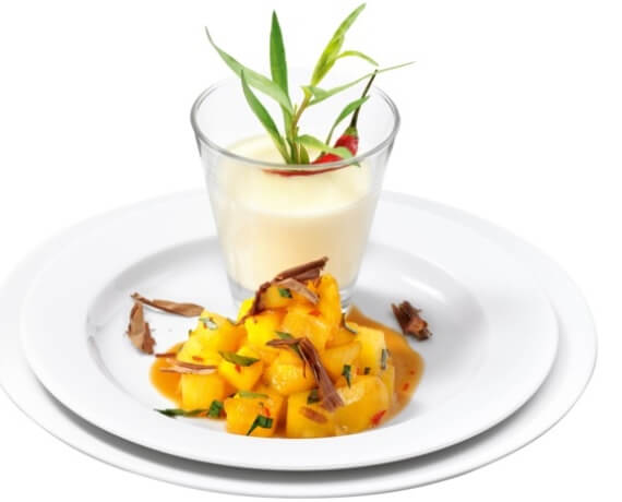 Panna Cotta mit exotischen Früchten