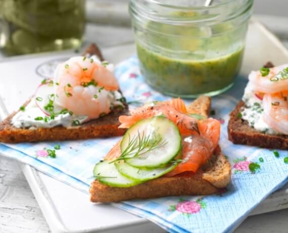 [Schnell &amp; einfach] Toast-Ecken mit Lachs &amp; Garnelen | LIDL Kochen