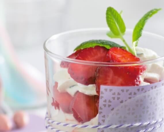 ᐉ Morgen Quarkcreme mit Erdbeerren - koche.eu