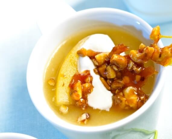 [Schnell &amp; einfach] Heiße Apfelsuppe mit Walnusskrokant | LIDL Kochen