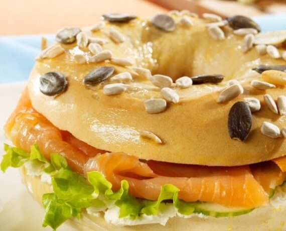 [Schnell &amp; einfach] Frischkäse-Bagel mit Lachs | LIDL Kochen