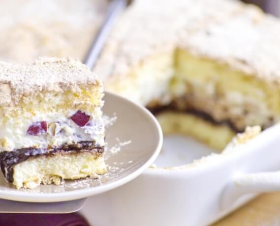 Victoria Sponge mit Pflaumen-Sahne