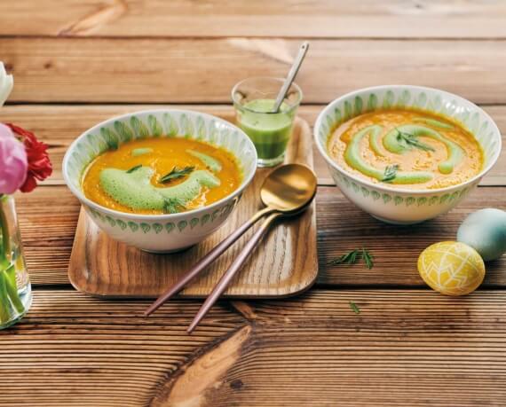 Karottensuppe mit Kürbiskernöl-Schaum