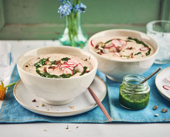 Gazpacho mit Radieschen