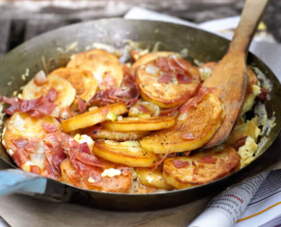 ᐉ Bauernfrühstück mit Eisbergsalat - koche.eu