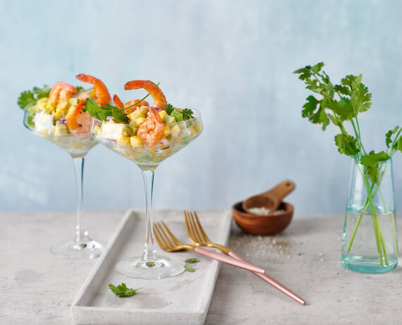 Garnelencocktail mit Ananas-Avocado-Salat