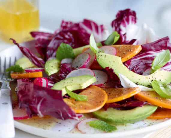 Kaki-Avocado-Salat mit Radicchio