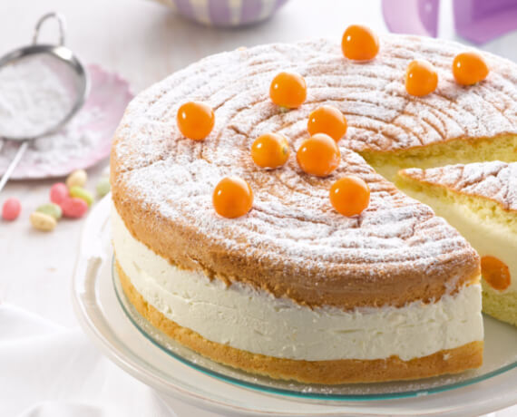 Quark-Sahne-Torte mit Physalis