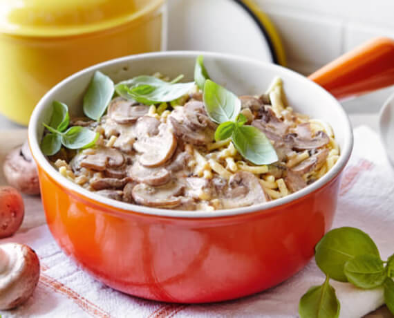 Makkaroni in Pilzrahmsauce