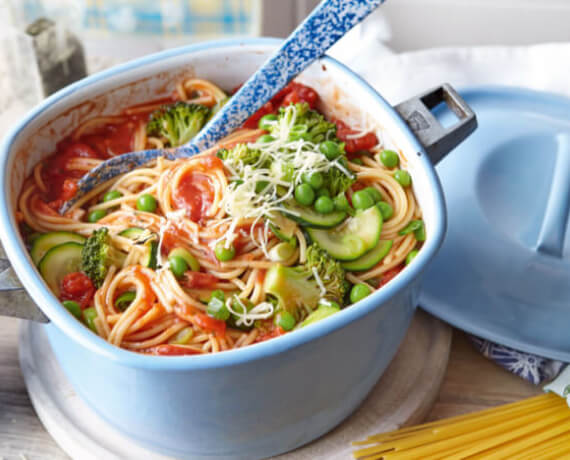 One-Pot-Pasta mit grünem Gemüse