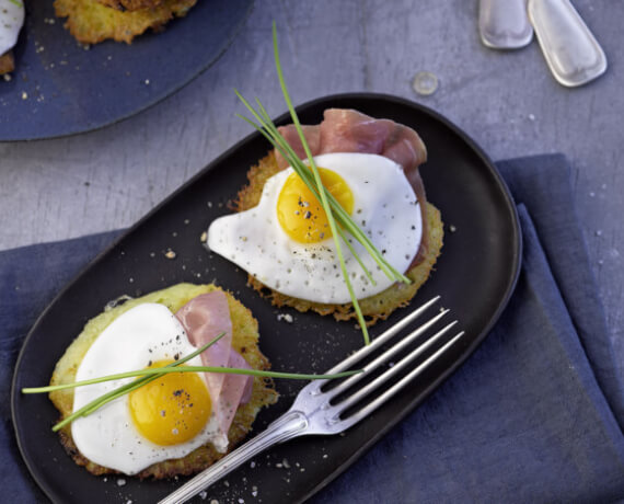 Kartoffelrösti mit Koch-Schinken und Spiegelei