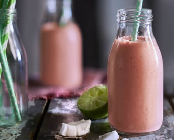 [Schnell &amp; einfach] Erdbeer-Orangen-Smoothie mit Kokos | LIDL Kochen