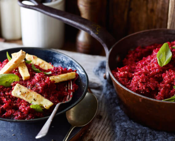 Rote-Bete-Quinoa und Tofu