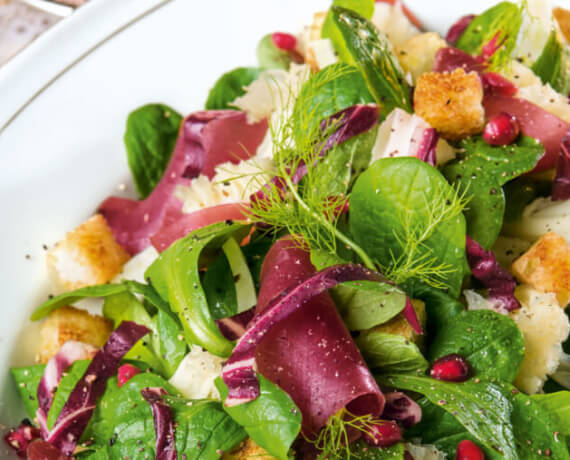 [Schnell &amp; einfach] Wintersalat mit Brotcroûtons | LIDL Kochen