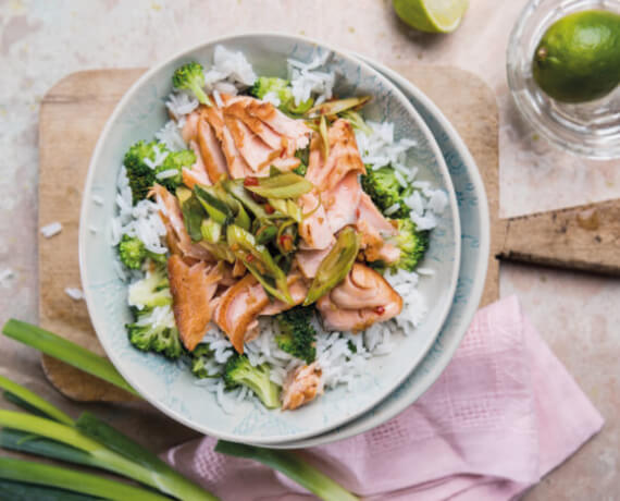 Reisbowl mit pulled Lachs für 4 Personen von lidl-kochen.de