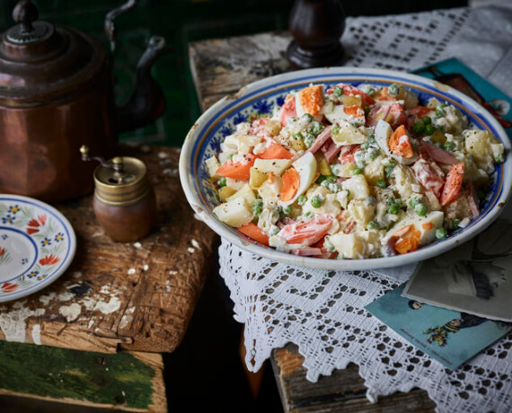 Karotten-Kartoffel-Salat mit Schinken