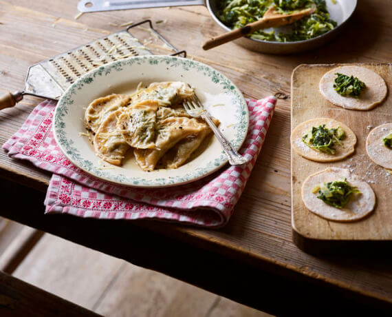 Schlutzkrapfen mit Spinat-Käse-Füllung