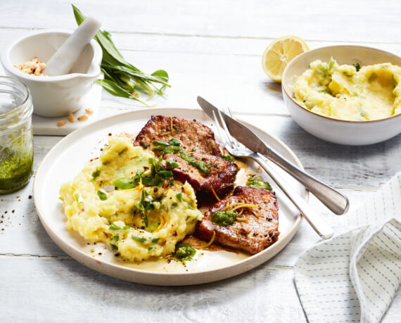 Scaloppine al limone mit Kartoffel-Lauch-Püree und Bärlauchpesto