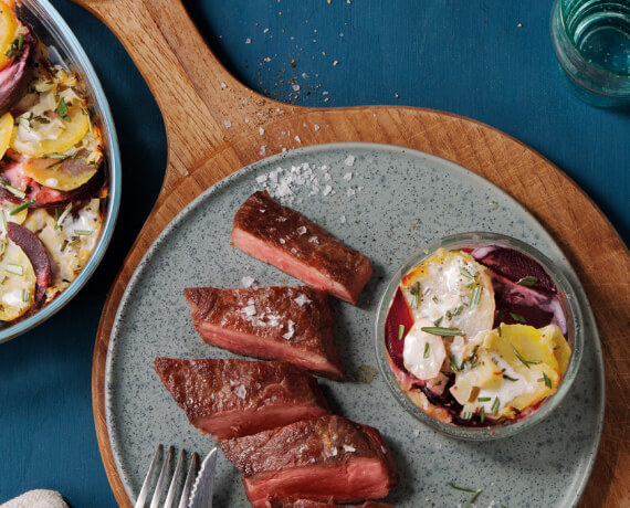 Rinderhüftsteak mit Kartoffelauflauf