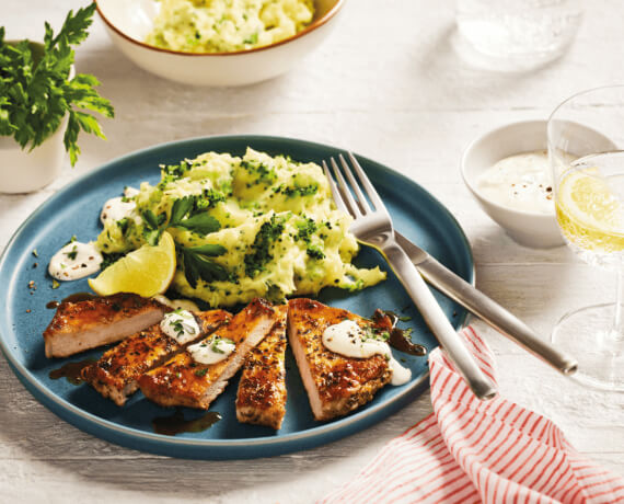 Kräuter-Schnitzel mit Brokkoli-Kartoffel-Püree