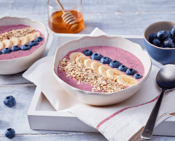 Smoothie Bowl mit Haferflocken