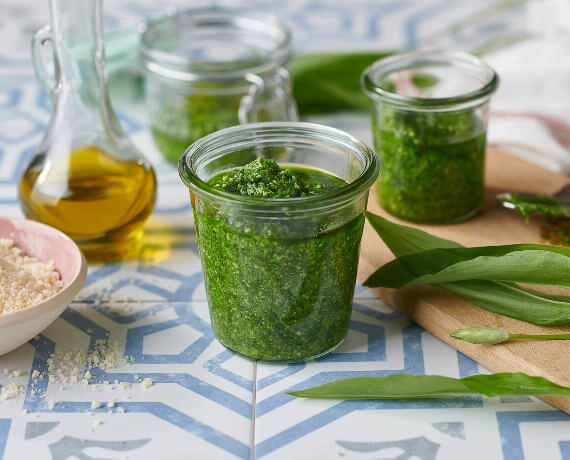 Selbsgemachtes Bärlauch-Pesto