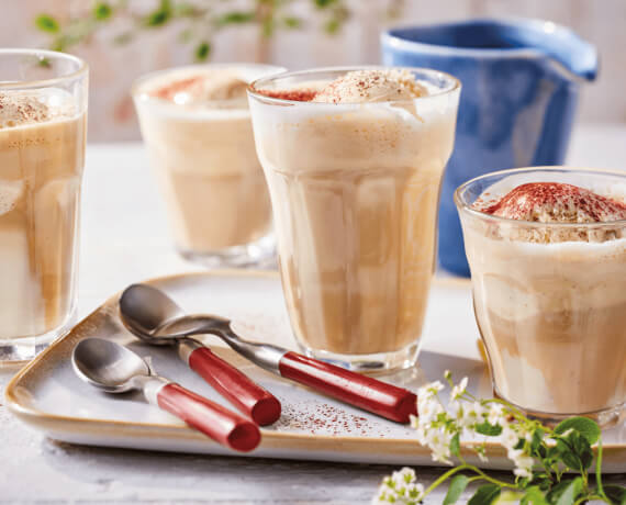 Eis-Latte-macchiato