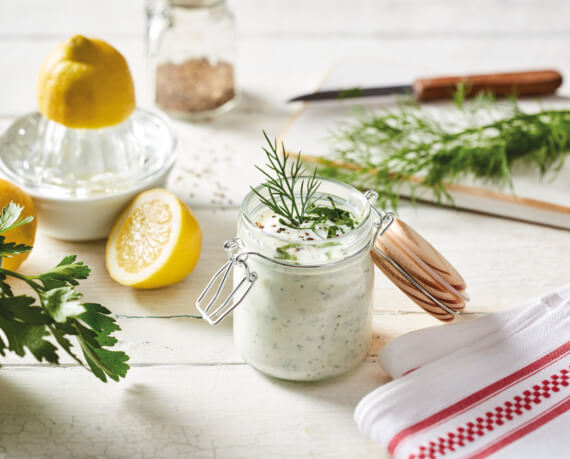 Kräuter-Joghurt-Salatdressing