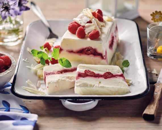 Himbeer Semifreddo