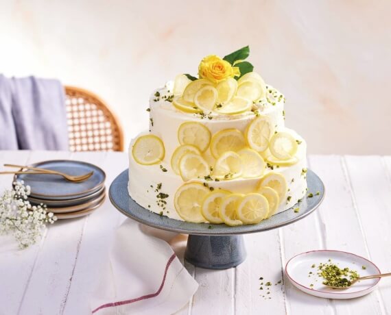 Zitronen Hochzeitstorte