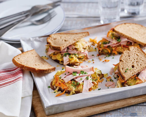 Reuben-Sandwich mit Kasseler und Sauerkraut