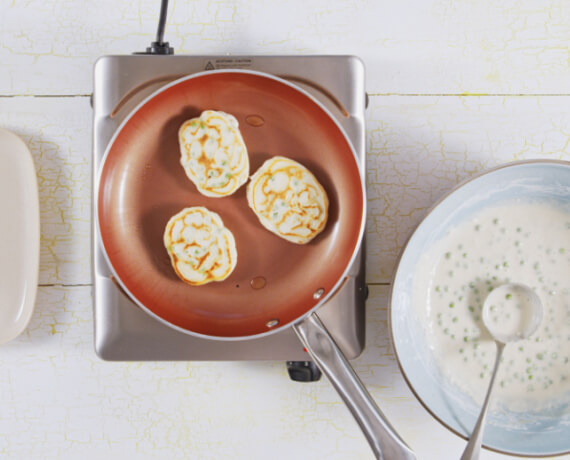 Dies ist Schritt Nr. 5 der Anleitung, wie man das Rezept Vegane Erbsen-Pancakes mit Pilztopping zubereitet.