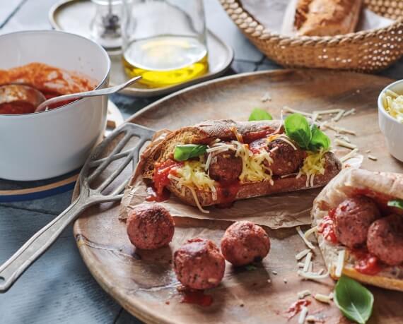 Veganes Meatball-Sandwich