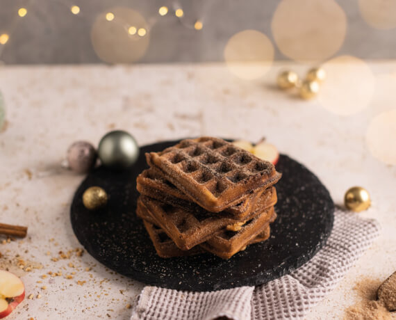 Churros-Waffeln mit Bratapfel