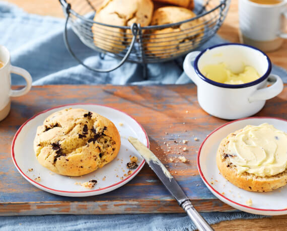 Glutenfreie Schoko-Quark-Brötchen