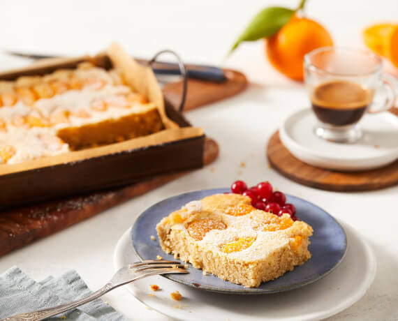 Veganer Grießkuchen mit Mandarinen