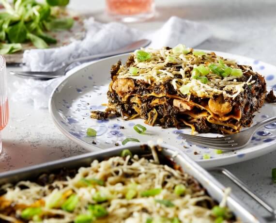 Vegane Grünkohl-Lasagne mit Champignons