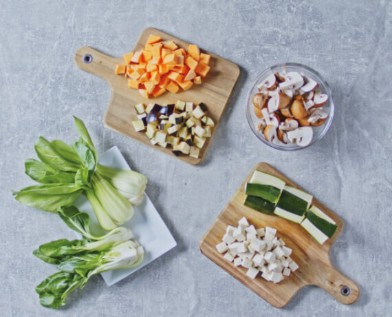 Dies ist Schritt Nr. 2 der Anleitung, wie man das Rezept Veganes grünes Curry mit Tofu zubereitet.