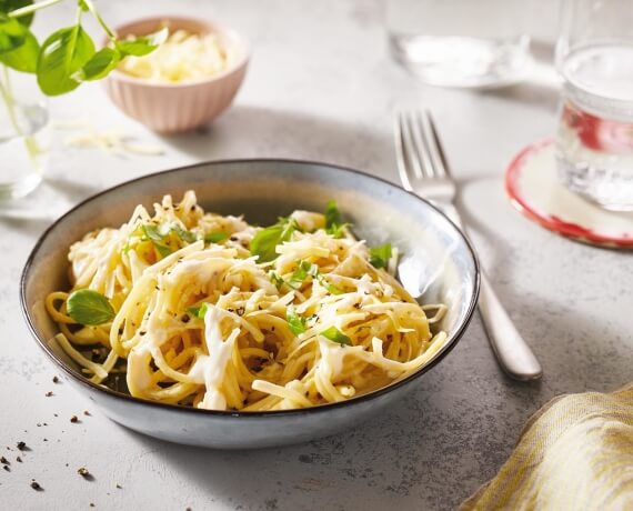 Vegane Spaghetti „Cacio e pepe“