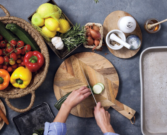 Dies ist Schritt Nr. 1 der Anleitung, wie man das Rezept Dorade im Backofen mit mediterranem Ofengemüse zubereitet.