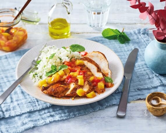 Hähnchen mit Minzreis und Mango-Tomaten-Chutney