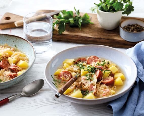 Sauerkrauteintopf mit Kartoffeln