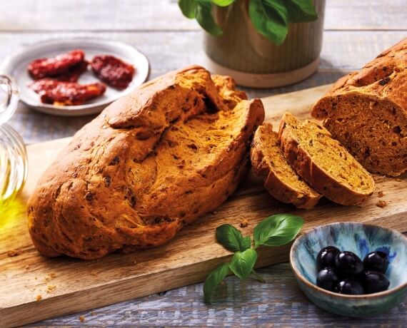 Tomaten-Ciabatta mit Kräutern