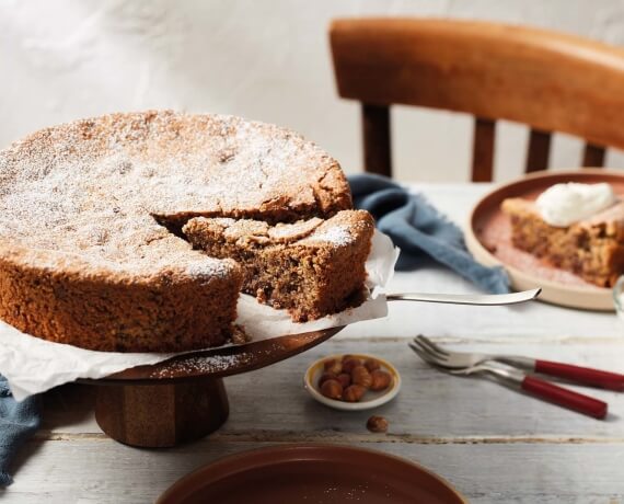 Saftiger Haselnuss-Schoko-Kuchen