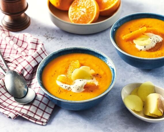 Möhren-Orangen-Suppe mit Ingwer