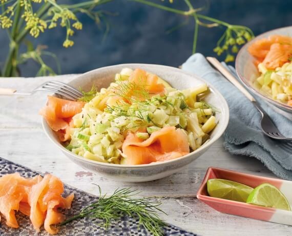 Nudeln mit geräuchertem Lachs in cremiger Fenchel-Sahnesoße mit Dill