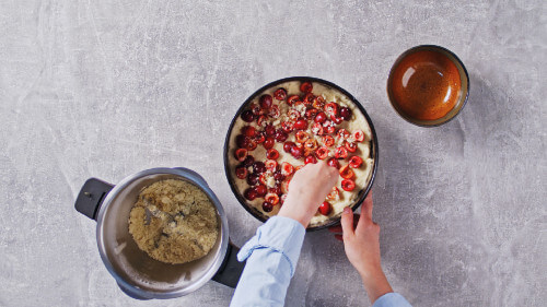 Dies ist Schritt Nr. 3 der Anleitung, wie man das Rezept Kirschkuchen mit Streuseln zubereitet.