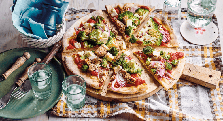 Protein Pizza mit Thunfisch und Brokkoli